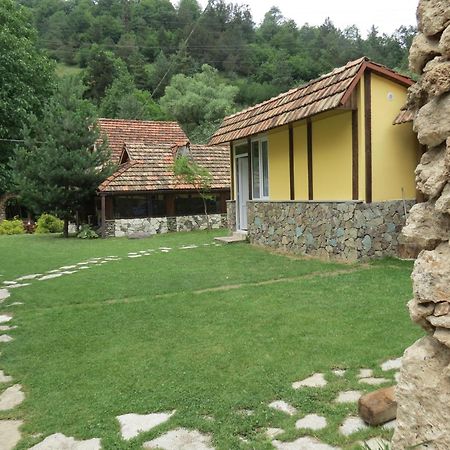 فندق Eco Garden ديليجان المظهر الخارجي الصورة